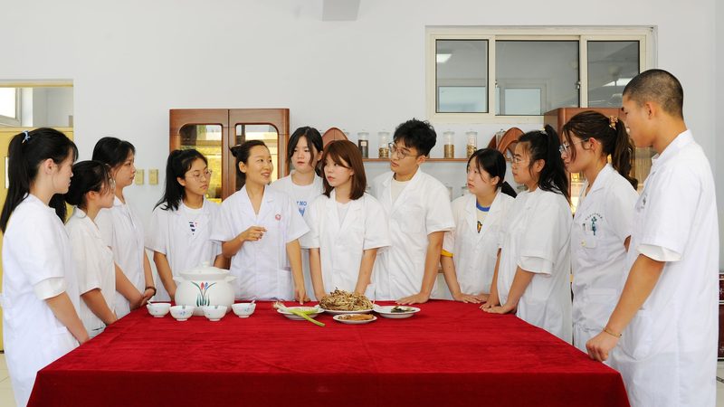 无烟艾灸炉材质揭秘：304不锈钢定制背后的秘密