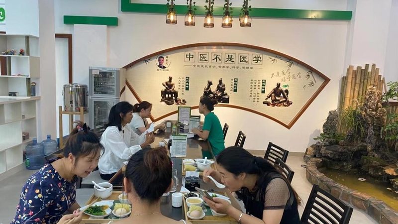 小标题：拔罐疗法，了解其起源与原理